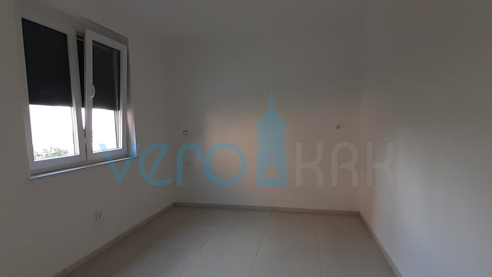Krk city, new apartment on the first floor and ground floor with a large garden