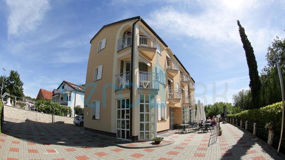 Malinska, active pension with 12 bedrooms