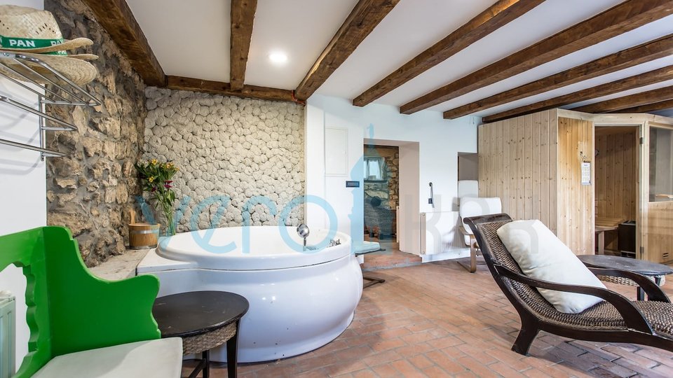 Dobrinj, autentična luksuzna vila sa SPA zonom i bazenom