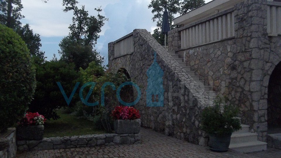 Insel Krk, Dobrinj, Umgebung, renoviertes Steinhaus mit großem Garten