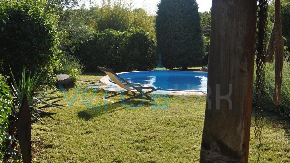 Dobrinj, Umgebung, freistehendes Steinhaus mit Pool und Garten