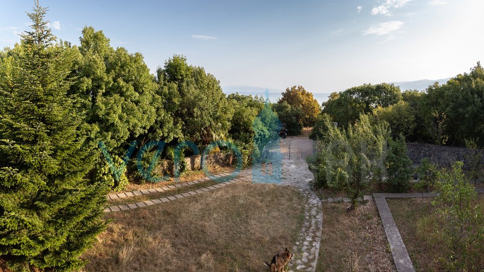 Kvarner, Rijeka, Costabella - Preluk, Einfamilienhaus mit Garten und Aussicht