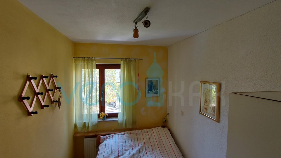 Njivice, island of Krk, beautiful apartment 117 m2 with panoramic sea views and garage