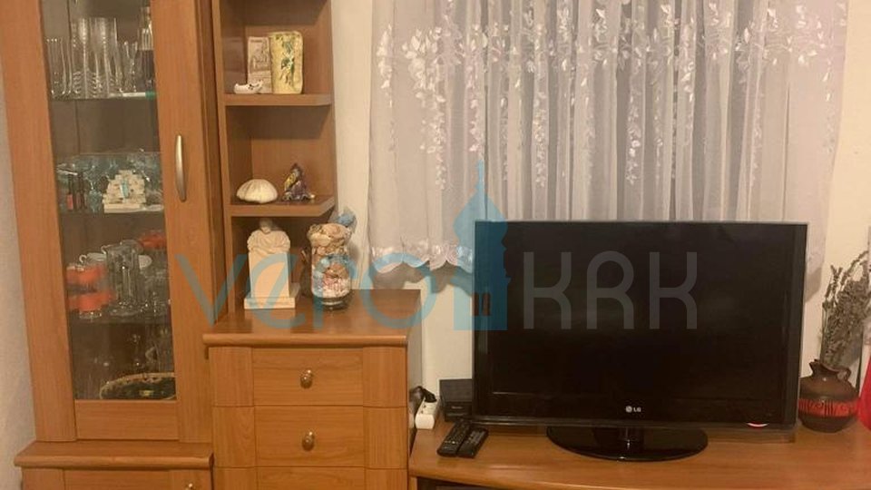 Malinska, two bedroom apartment on the ground floor, near the city center