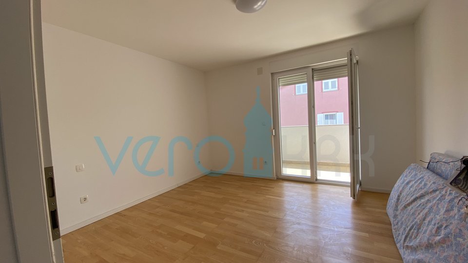 Krk, Malinska, spacious apartment in a new residential building