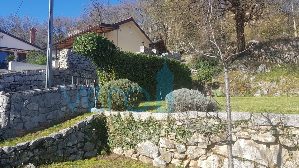 Kastav, Belići, Einfamilienhaus mit Garten und Meerblick