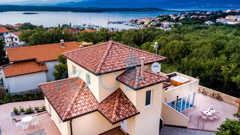 Island of Krk, Soline, Beautiful villa near the sea