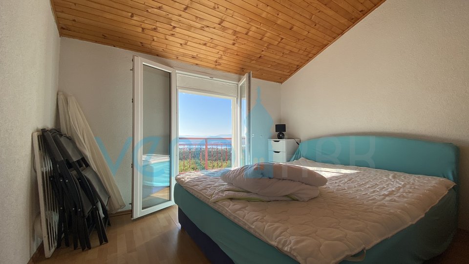 Crikvenica, Jadranovo, Dvosobno stanovanje z dnevno sobo in odprtim pogledom na morje!