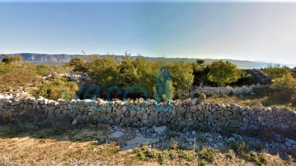 Dobrinj, zona più ampia, casa in pietra nel Carso, in vendita