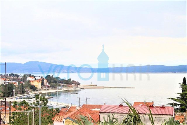 Selce, surroundings of Crikvenica - house with three apartments, renovated, for sale