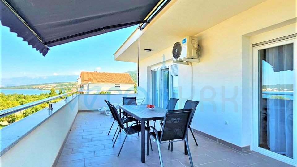 Zadar, Karin Gornji - Einfamilienhaus, 300 m vom Meer entfernt, 1040 m2 Grundstück, zu verkaufen