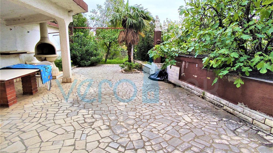 Crikvenica - detached house with an apartment on a spacious garden, for sale