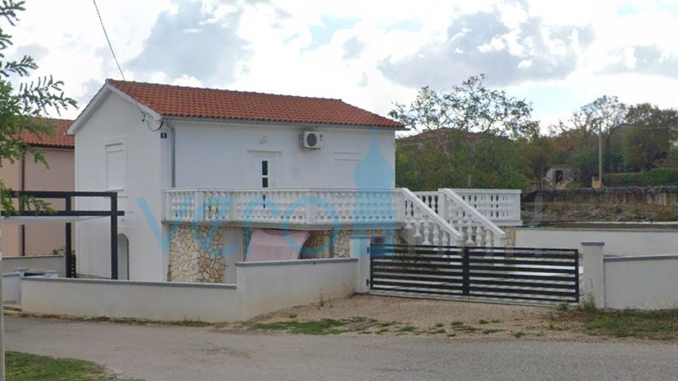 House, 130 m2, For Sale, Dobrinj