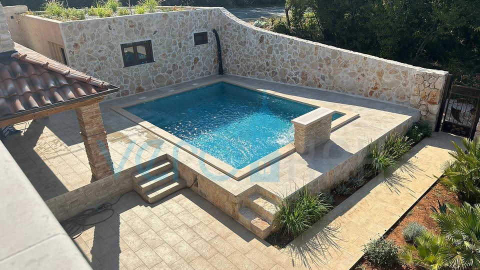 Uvala Soline, okolica, Moderna kamena vila sa bazenom, 200 m2, prodaja