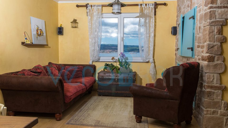 Crikvenica - newer building, three bedrooms, view, balcony, for sale