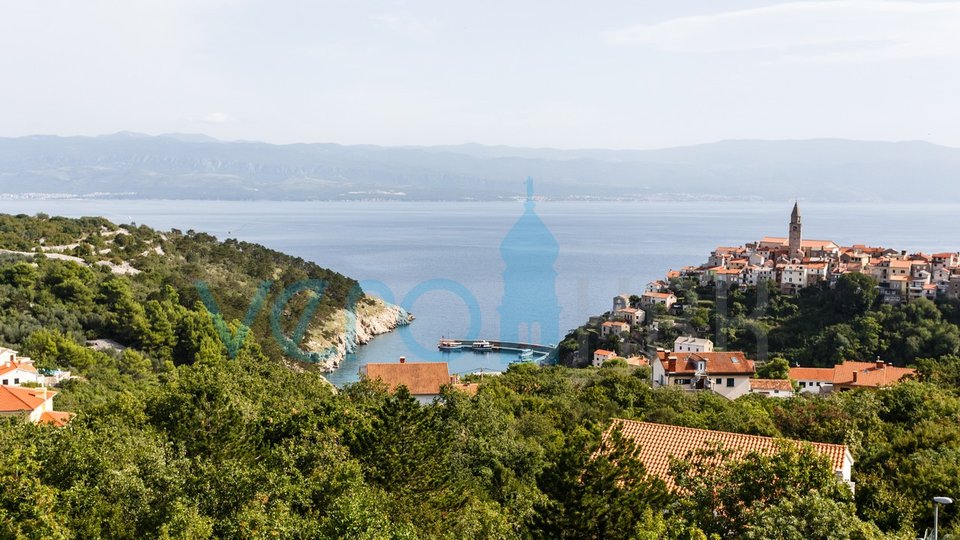 Insel Krk, Vrbnik, Mansardenwohnung 66m2 mit Meerblick, zu verkaufen