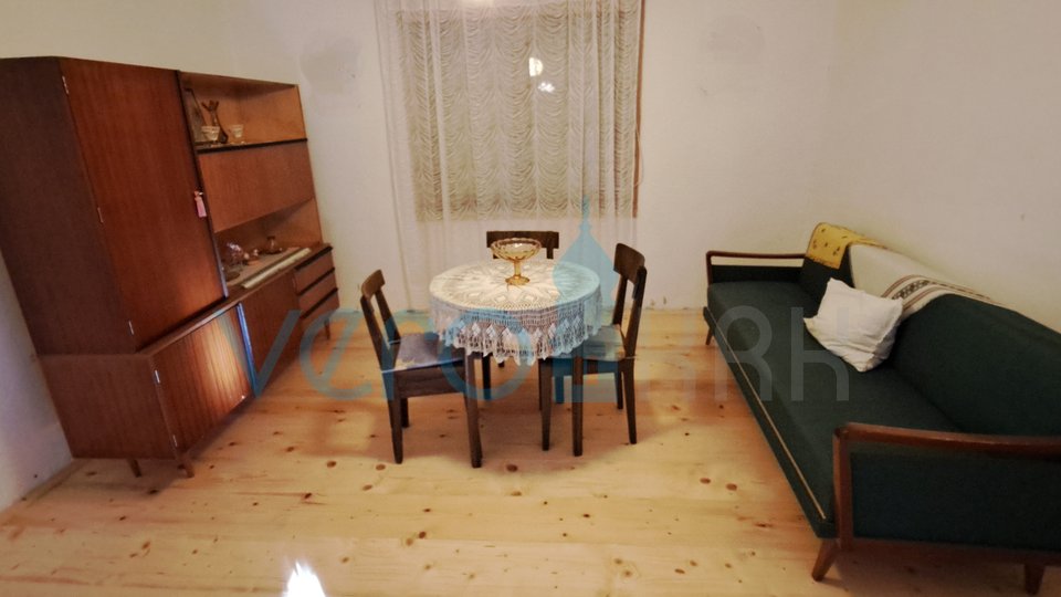 Tršće, okolica, Čabar, goranska kuća 120 m2 sa sjenikom, prodaja