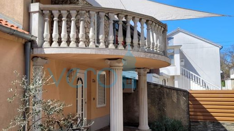 Vinodol, Drivenik, semi-detached house 150m2, furnished, ready to move into, for sale