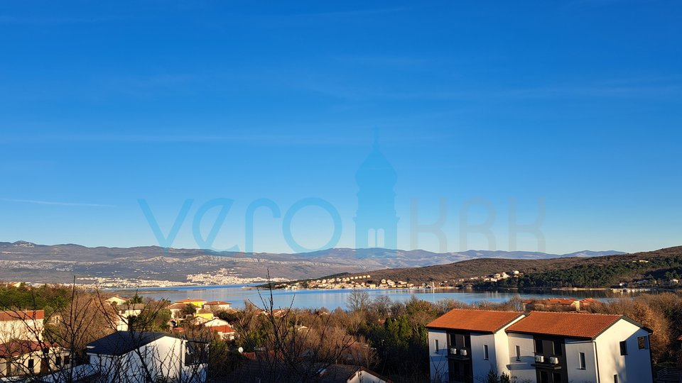 Soline Bay, island of Krk, new building, three-room apartment on the ground floor, garden, view, for sale