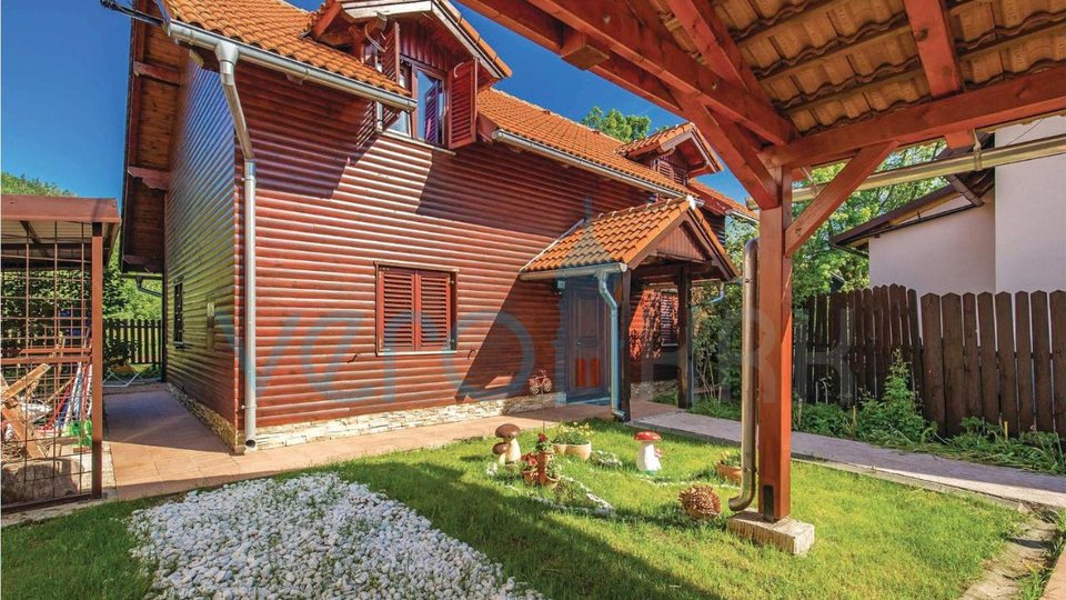 Casa, 100 m2, Vendita, Fužine