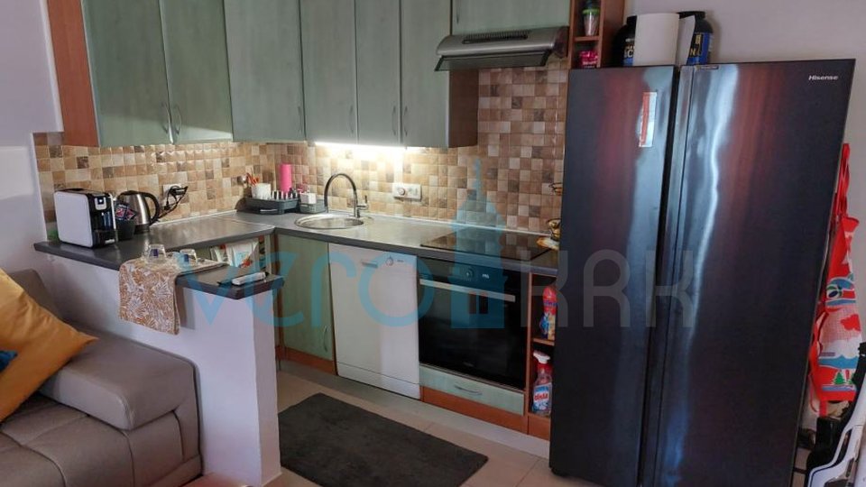 Omišalj, Njivice, Apartma 47 m2 na odlični lokaciji blizu morja, prodamo