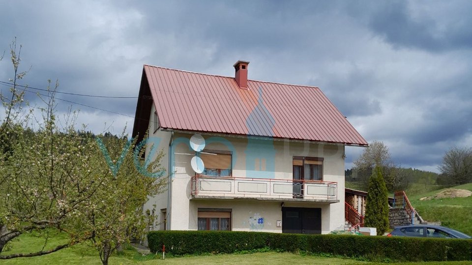 Čabar, Prezid, detached house, large garden, woodshed, for sale