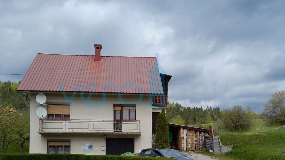 Čabar, Prezid, detached house, large garden, woodshed, for sale