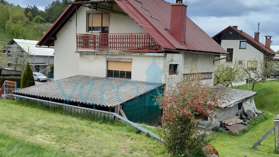 Čabar, Prezid, detached house, large garden, woodshed, for sale