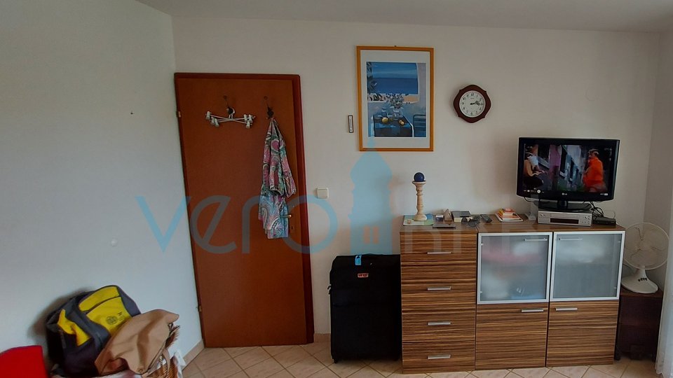 Malinska, one bedroom apartment with loggia in a great location, for sale