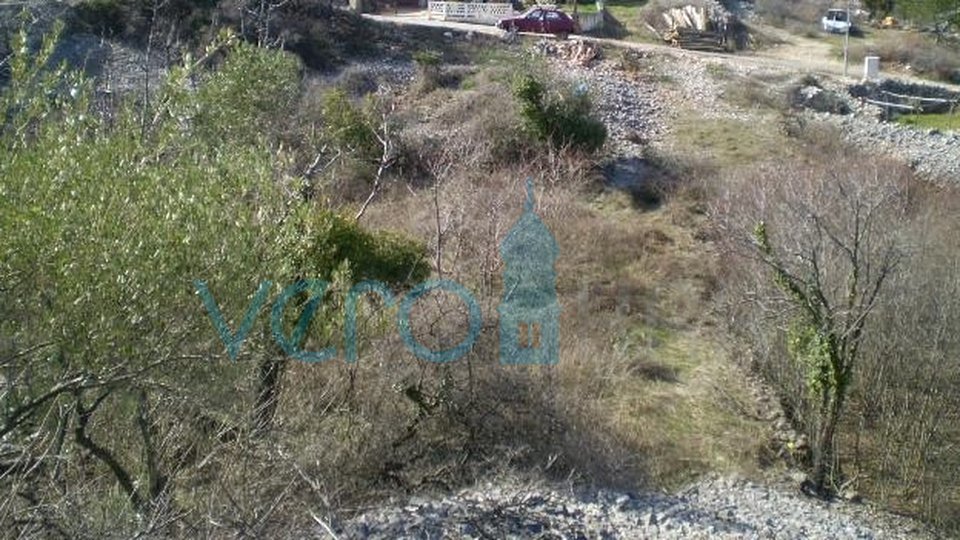 Vrbnik, building plot 646 m2, top location, view, sale