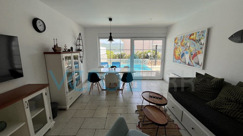 Isola di Krk, Città di Krk, dintorni, bellissima villa ultramoderna con piscina, terrazza e vista mare, in vendita