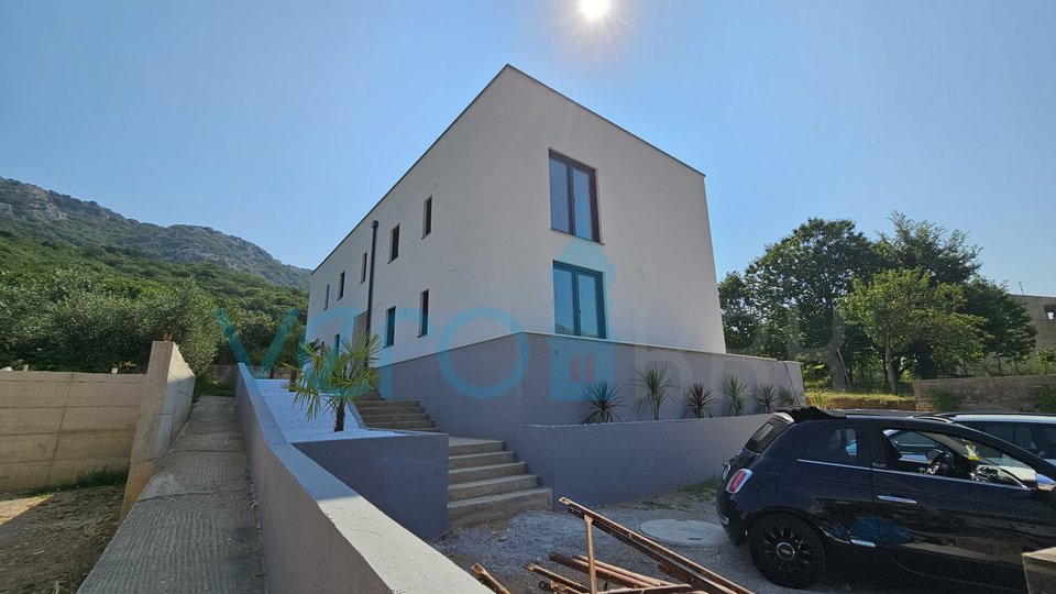 Island of Krk, Baška, surroundings, two-room apartment 64m2, ground floor, garden for sale