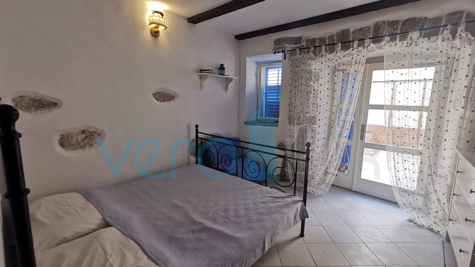 Punat, Stara Baška, stone terraced house, view, 200m to the sea, for sale