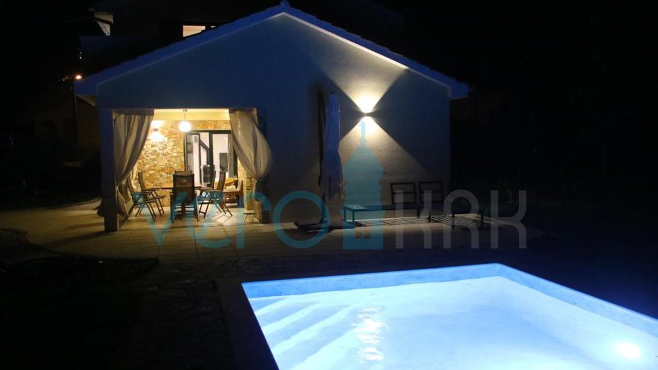 Island of Krk, Šilo, detached family house, garden, swimming pool, sea view, for sale