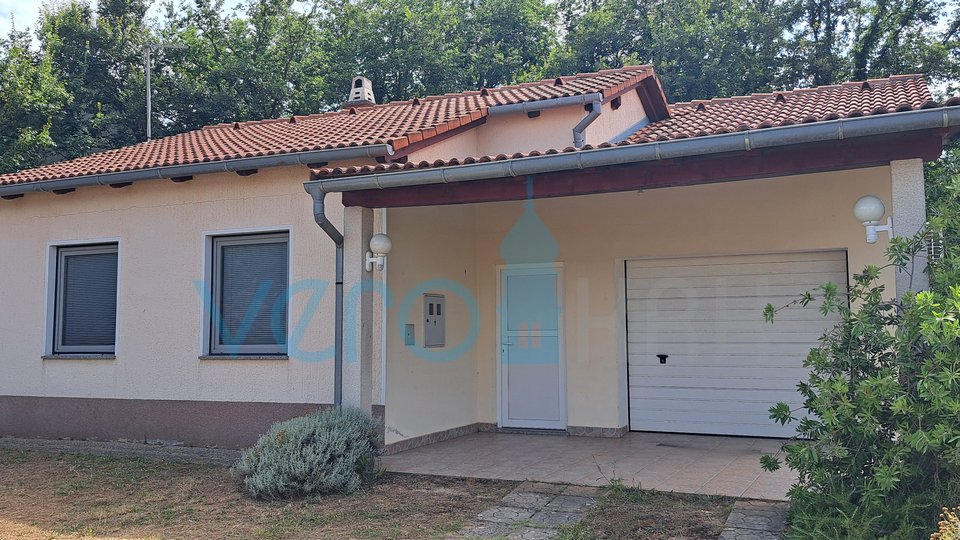 Malinska, surroundings, island of Krk, detached house, garage, garden, sale