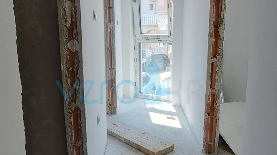 Malinska, center, newly built, semi-detached house with jacuzzi, garden, for sale