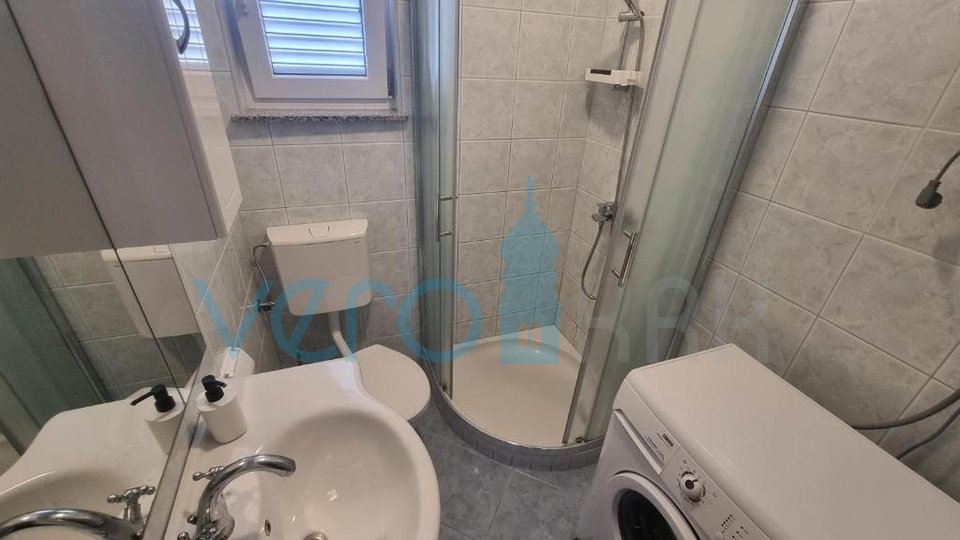 Otok Krk, Baška, apartma 57m2, drugo nadstropje, pogled na morje, prodamo