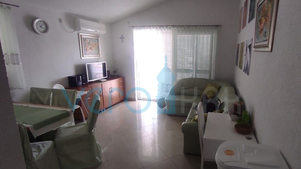 Malinska, island of Krk, two-room apartment, sea view, terrace, rent