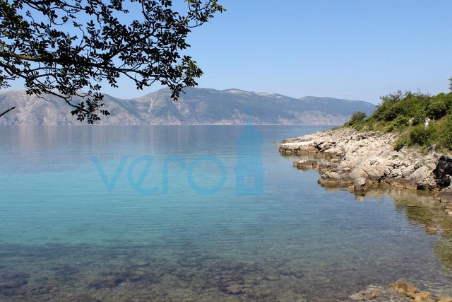 Isola di Krk, città di Krk, zona più ampia, casa in pietra ristrutturata, vista mare, in vendita