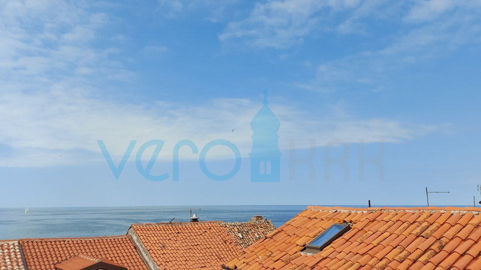 Umag, Stadtzentrum, Steinhaus mit Aussicht, 50m vom Meer