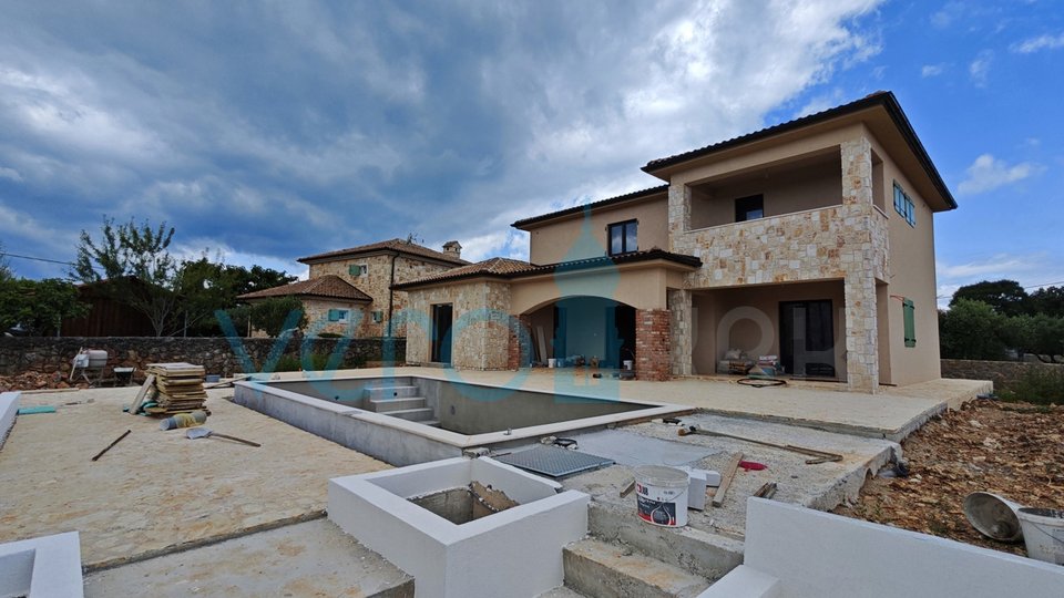 Krk, surroundings, Detached villa 228m2 with pool and garden, for sale