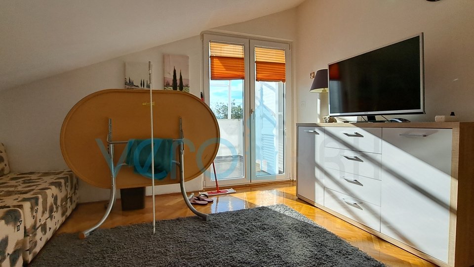 Njivice, otok Krk, apartma s prekrasnim pogledom na morje, prodaja