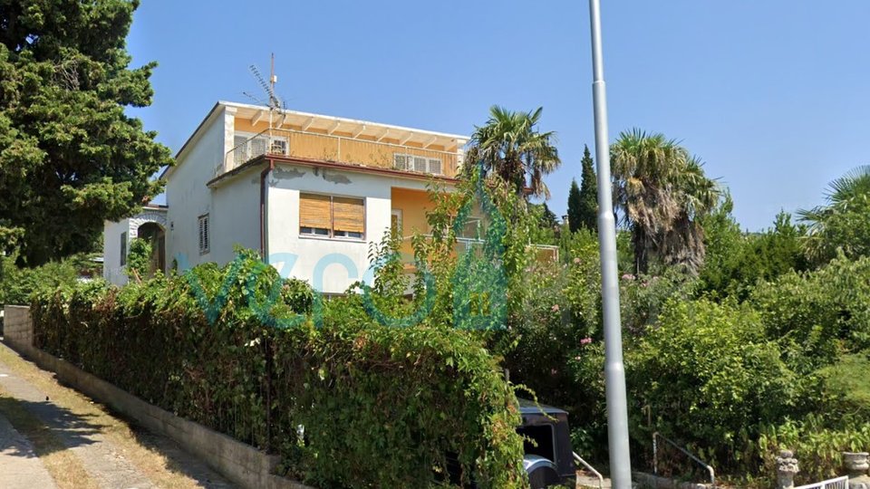 Casa, 218 m2, Vendita, Crikvenica