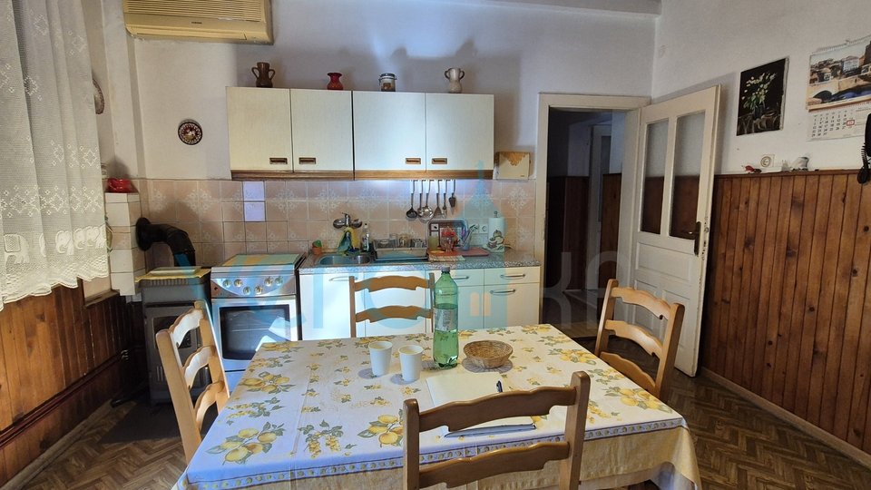 Casa, 239 m2, Vendita, Dobrinj