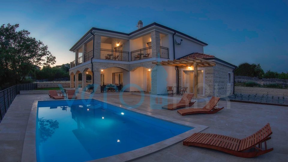House, 209 m2, For Sale, Krk - Linardići