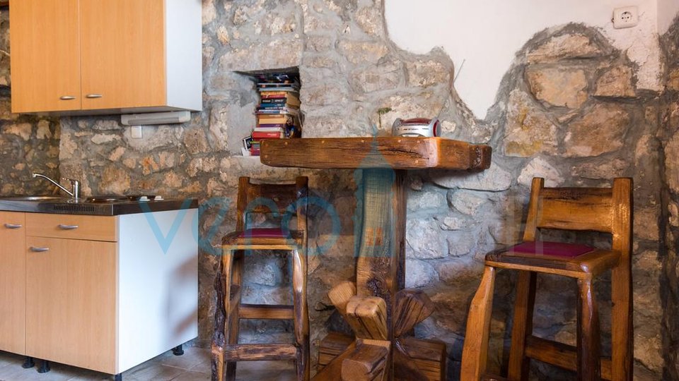 Insel Krk, Umgebung, renoviertes authentisches Steinhaus