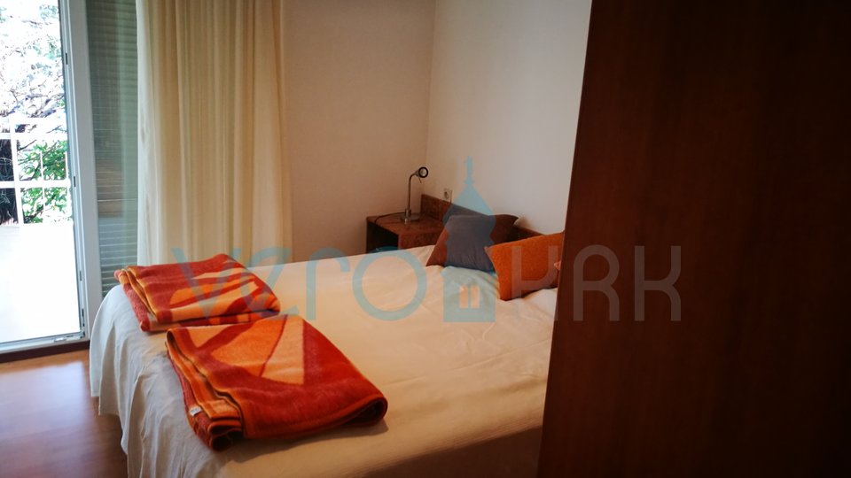 Njivice, island of Krk, two bedroom apartment 60m2, yard 280m2, garage, view, sale