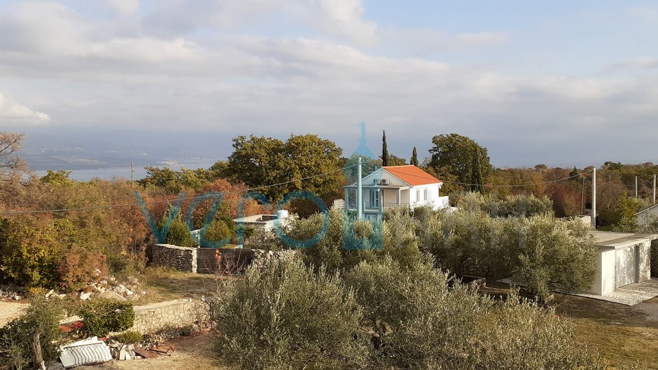 Insel Krk, Umgebung Dobrinj, Reihenhaus mit Garten und Garage