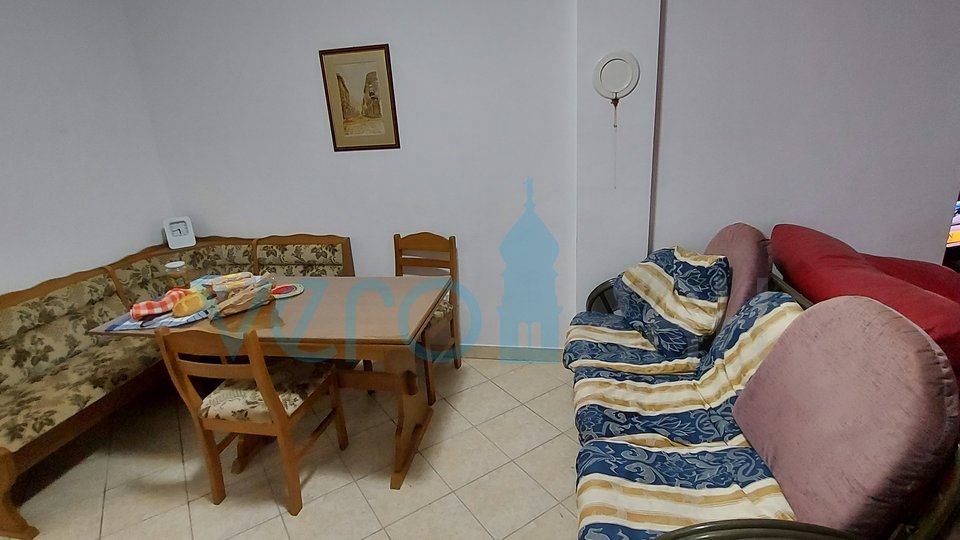 Klimno, isola di Krk, appartamento con due camere da letto di 73 m2 al primo piano